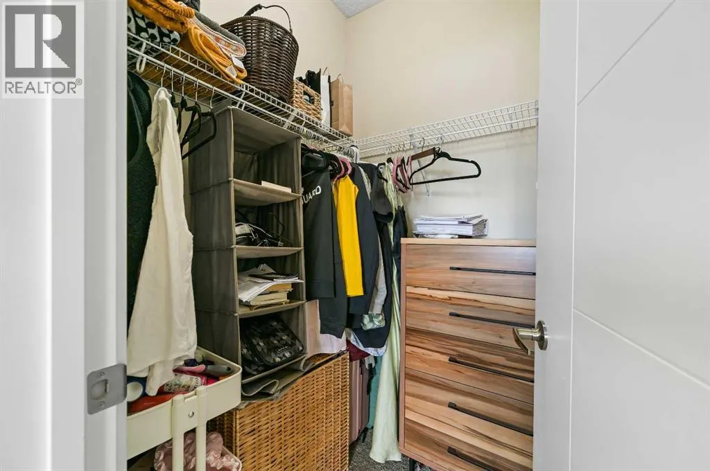 410, 402 Marquis Lane SE