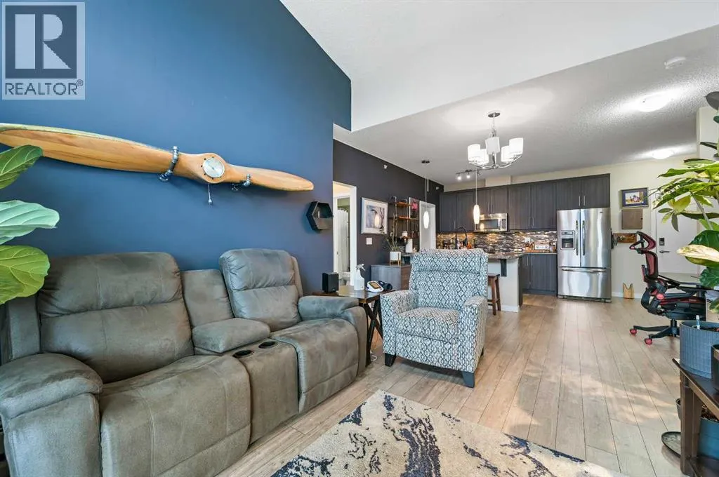 410, 402 Marquis Lane SE