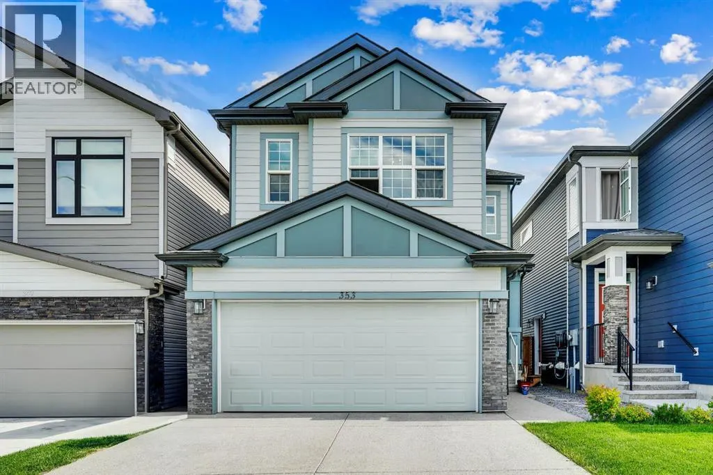 353 Walcrest View SE