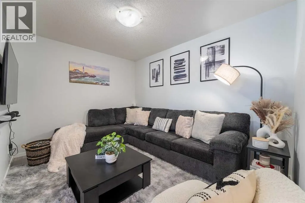 315 Windbury Road SW