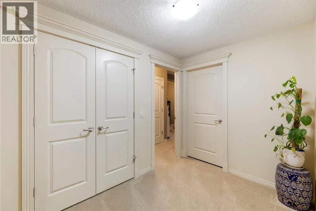 200 Auburn Sound View SE