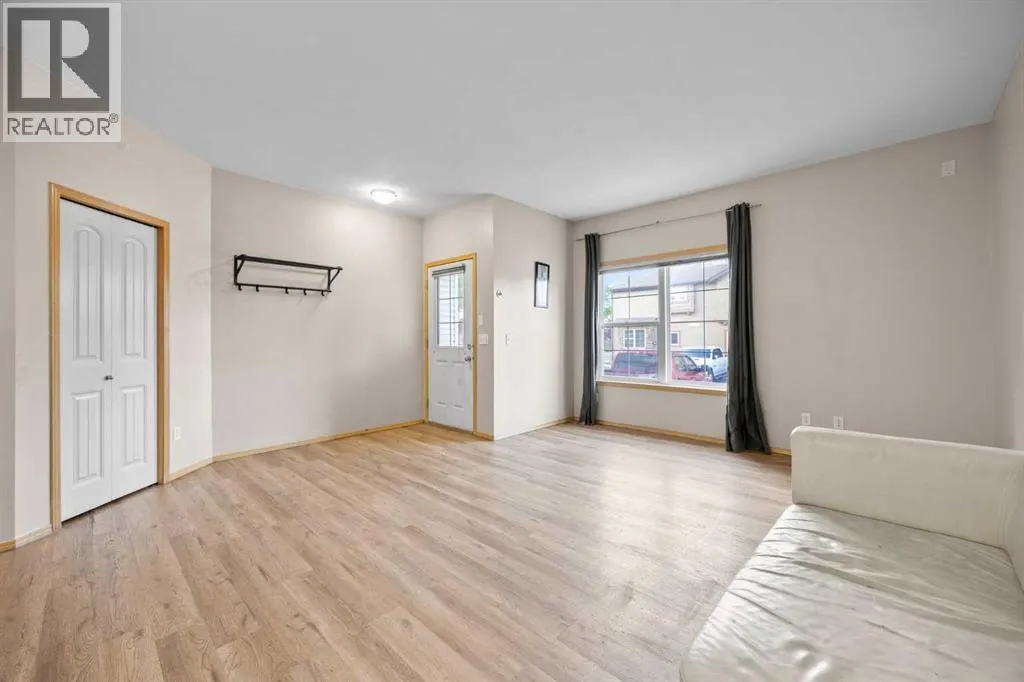 102, 31 Panatella Landing NW