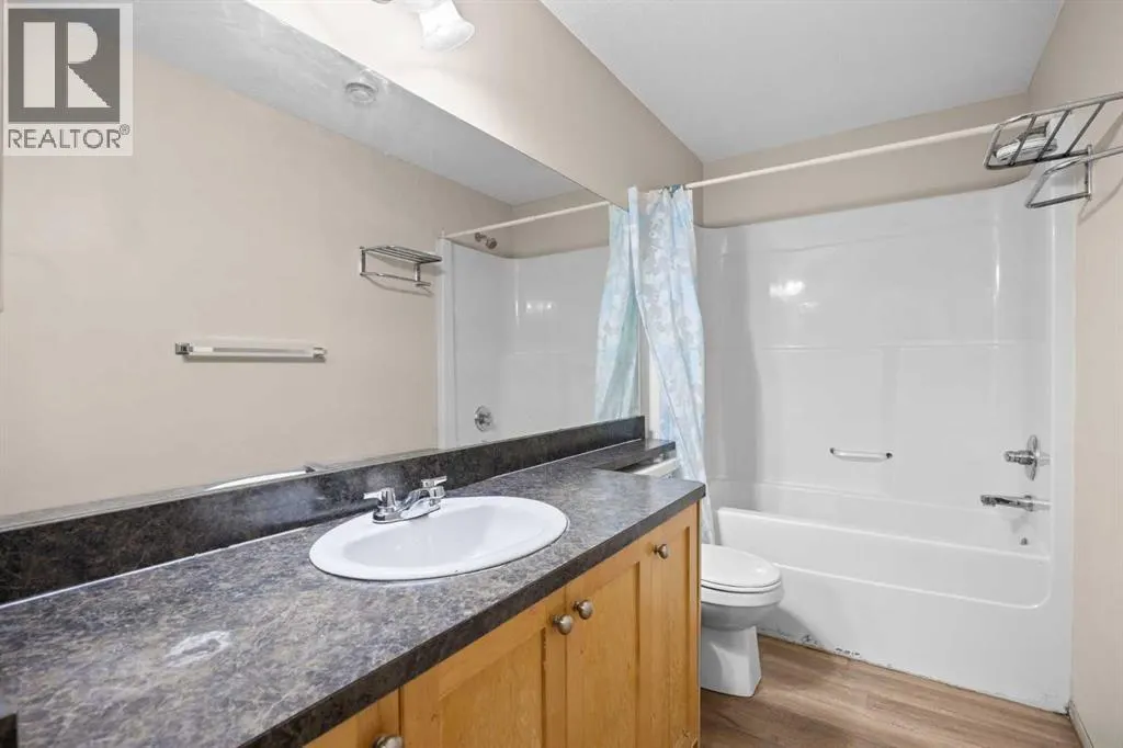 102, 31 Panatella Landing NW