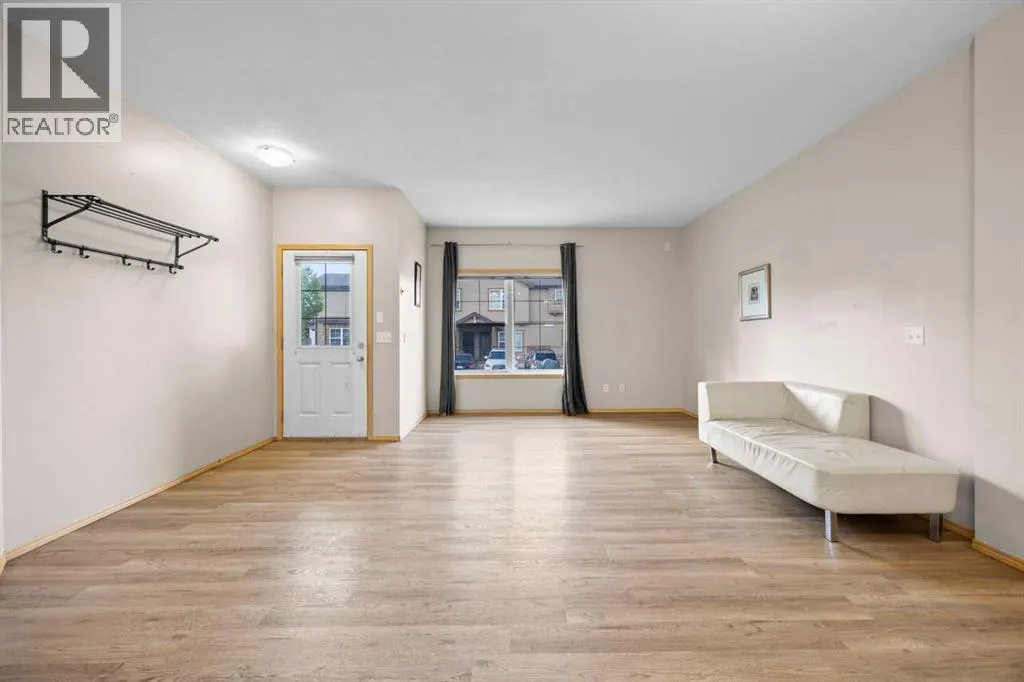 102, 31 Panatella Landing NW