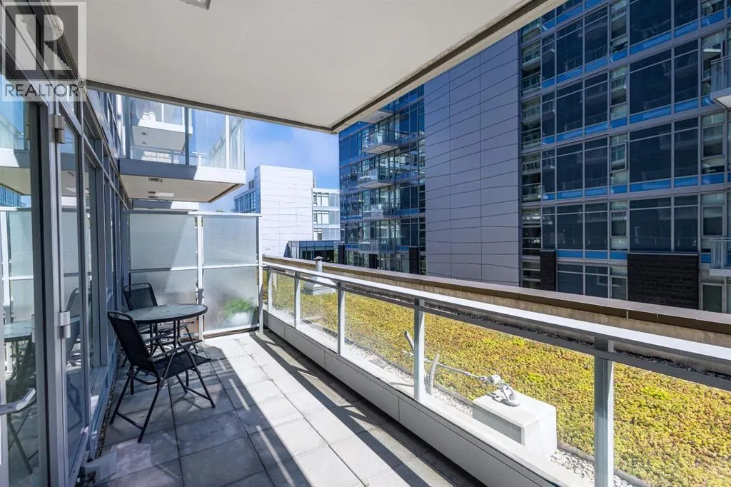 311, 108 Waterfront Court SW