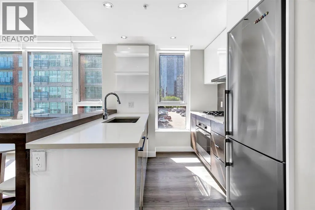 311, 108 Waterfront Court SW