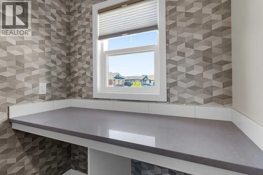 29 Magnolia Terrace SE