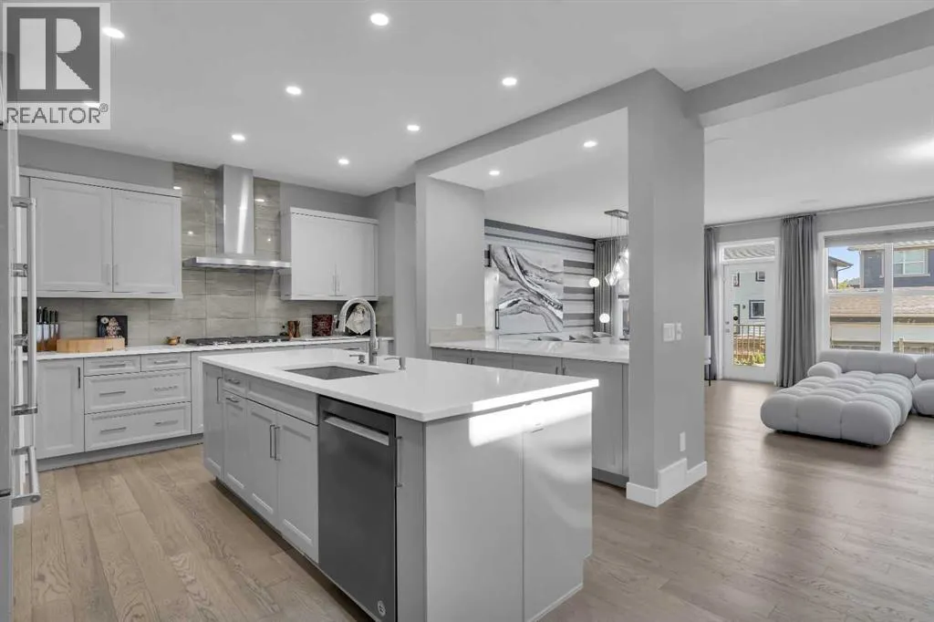 29 Magnolia Terrace SE