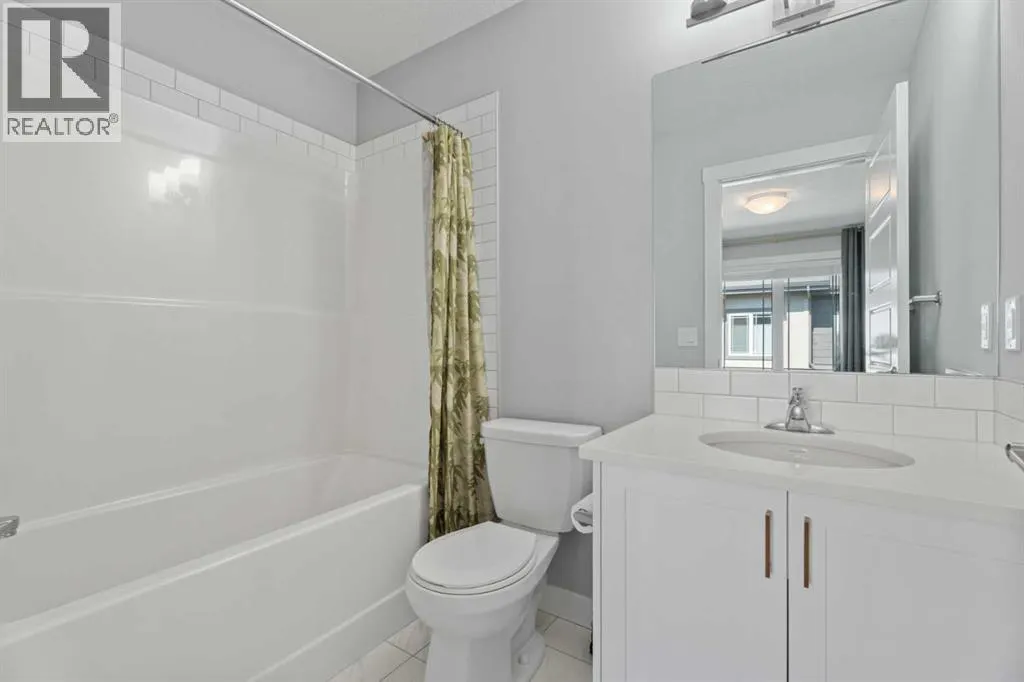 230 Auburn Meadows Manor SE