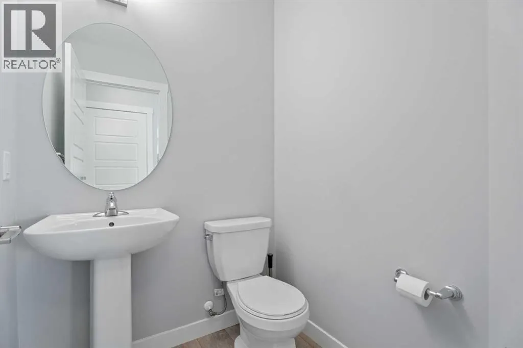 230 Auburn Meadows Manor SE