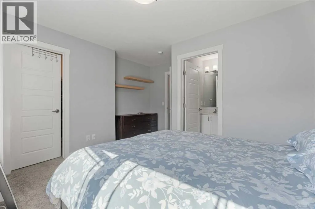 230 Auburn Meadows Manor SE