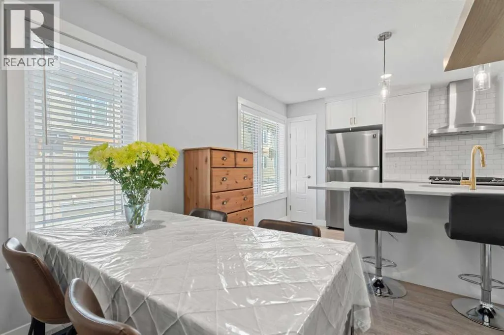 230 Auburn Meadows Manor SE