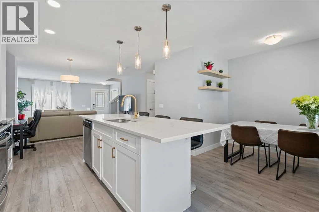 230 Auburn Meadows Manor SE