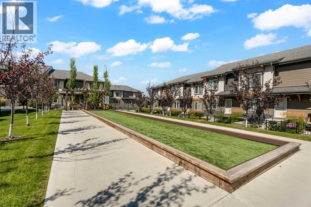 230 Auburn Meadows Manor SE