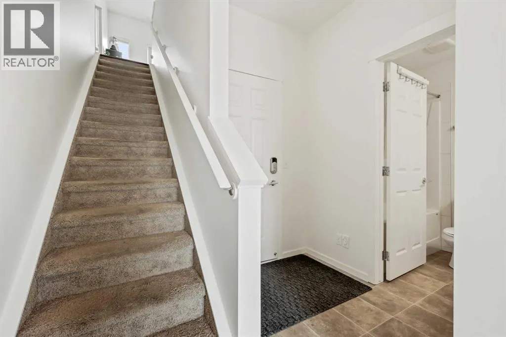 267 Copperpond Common SE