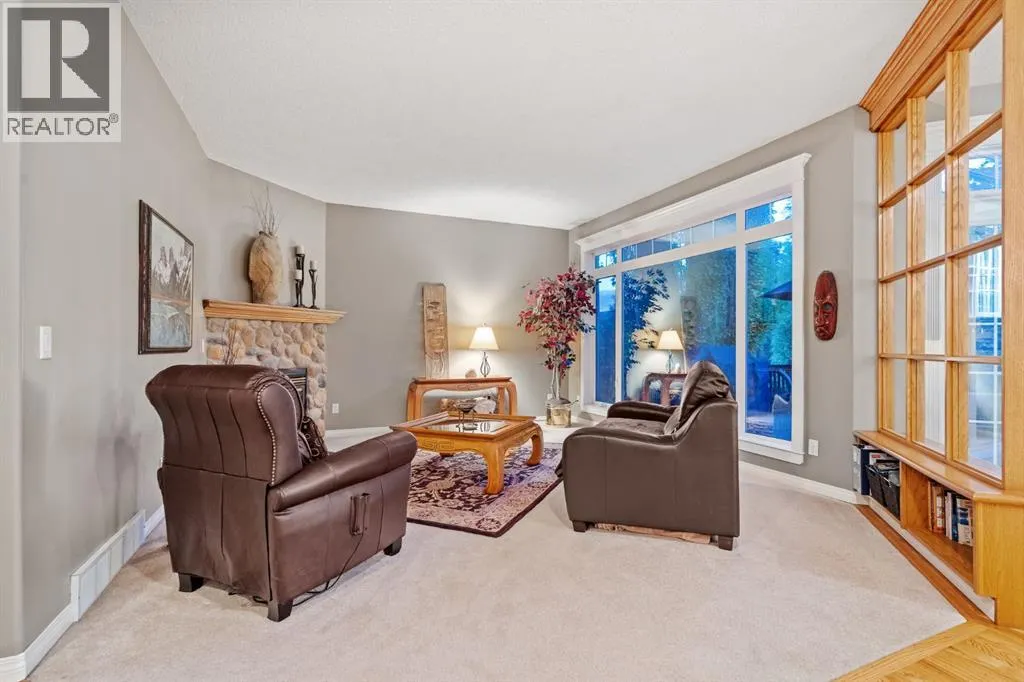 28 Gleneagles View