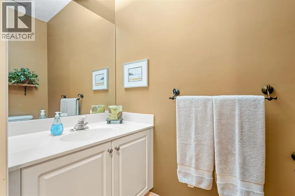 28 Gleneagles View
