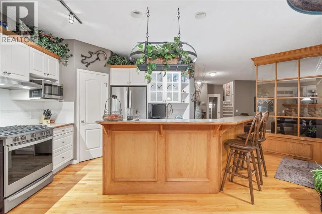 28 Gleneagles View