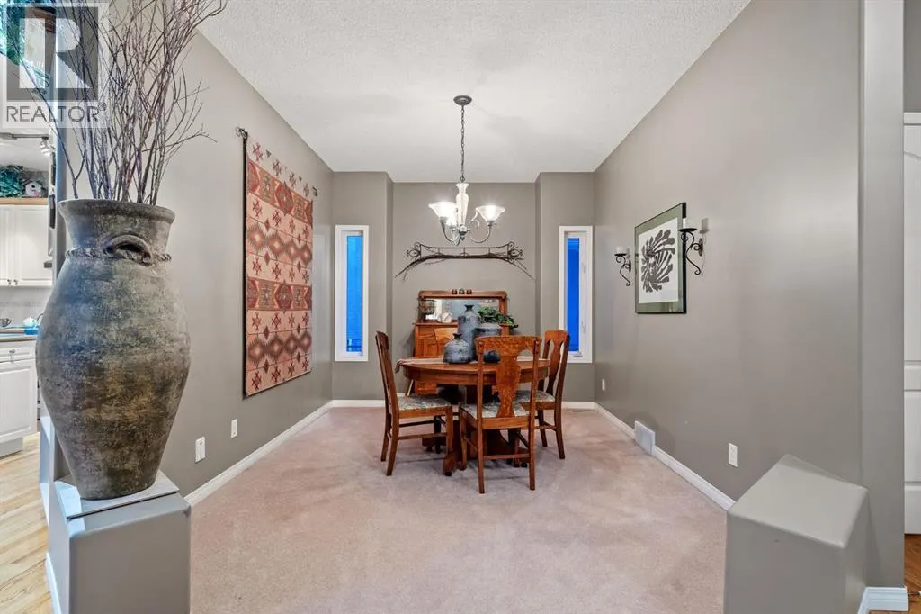 28 Gleneagles View