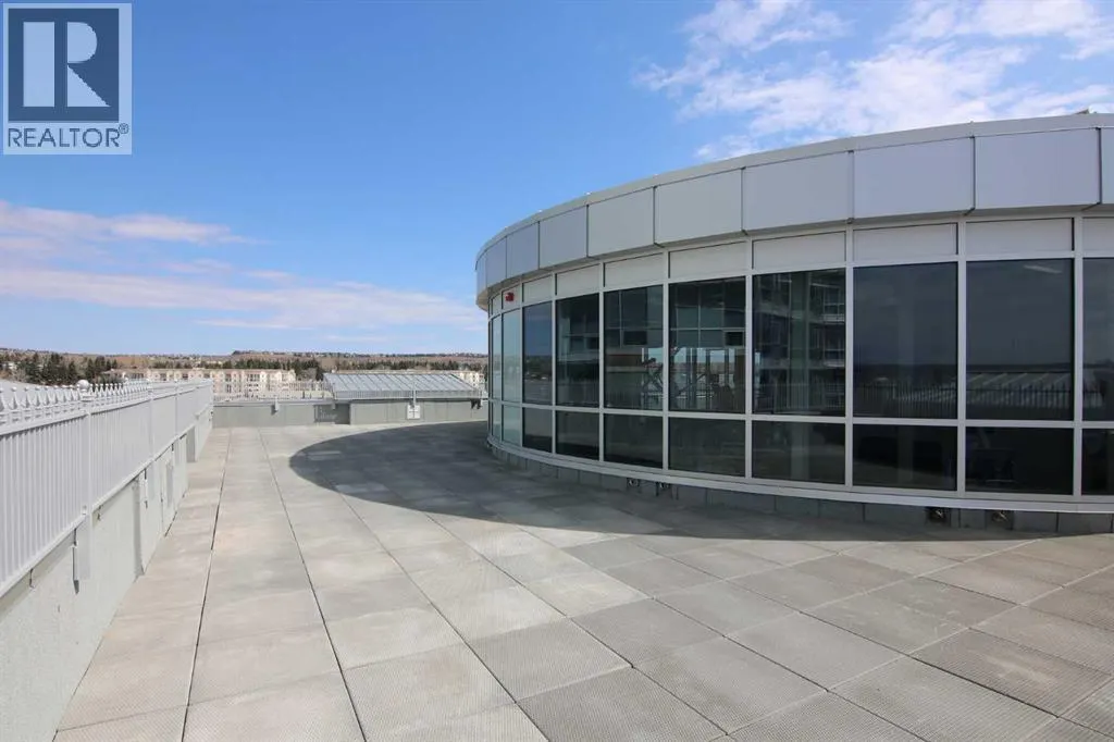 710, 24 Varsity Estates Circle NW
