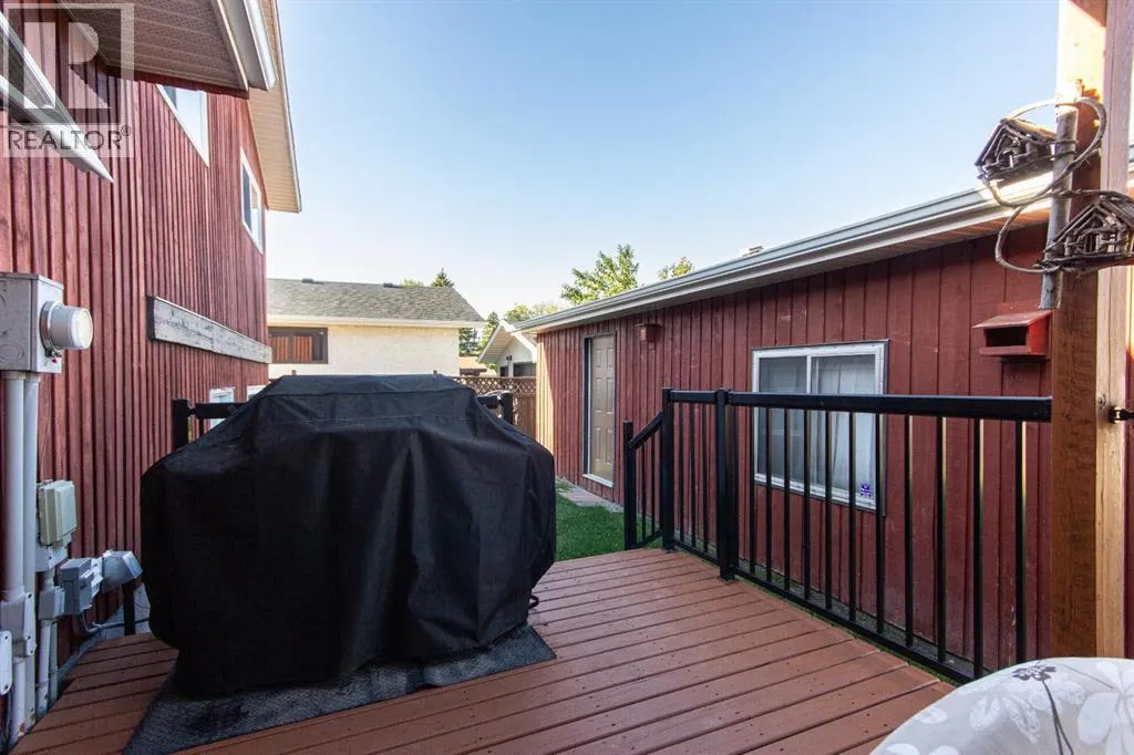 116 Carroll Crescent