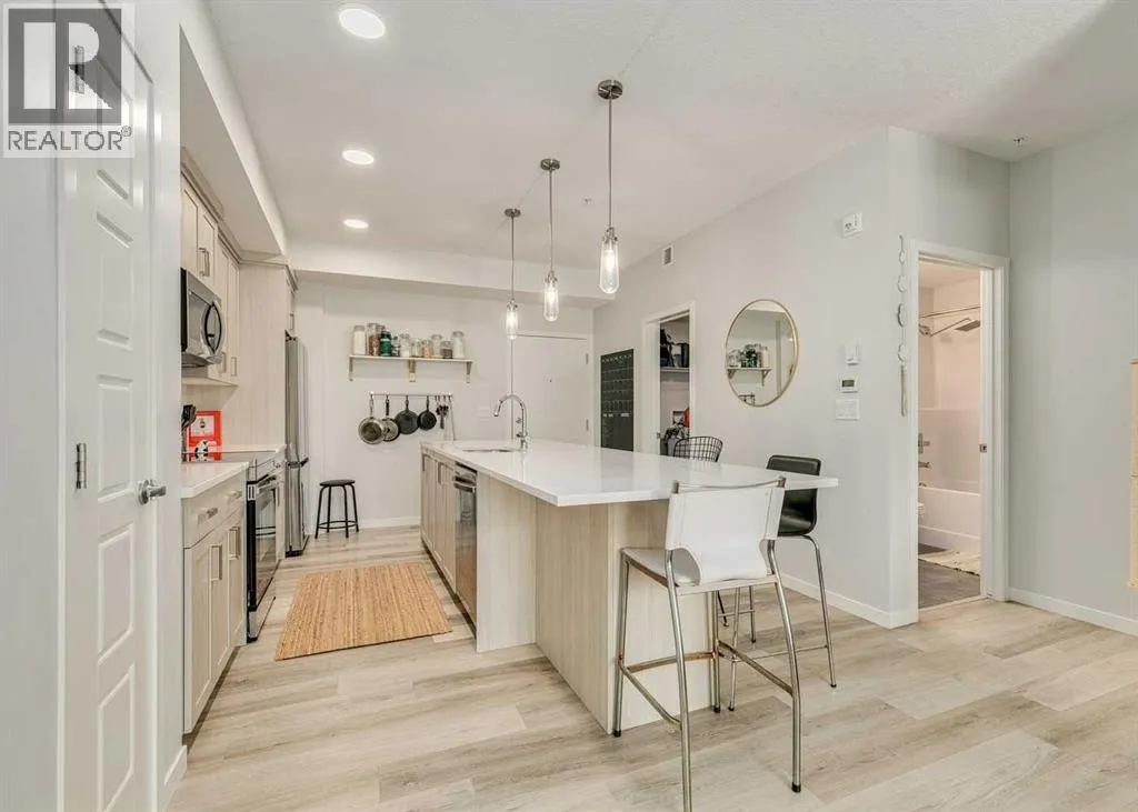 3209, 220 Seton Grove SE