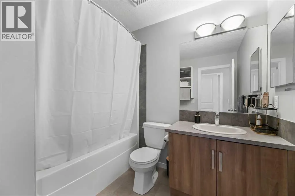 37 New Brighton Point SE