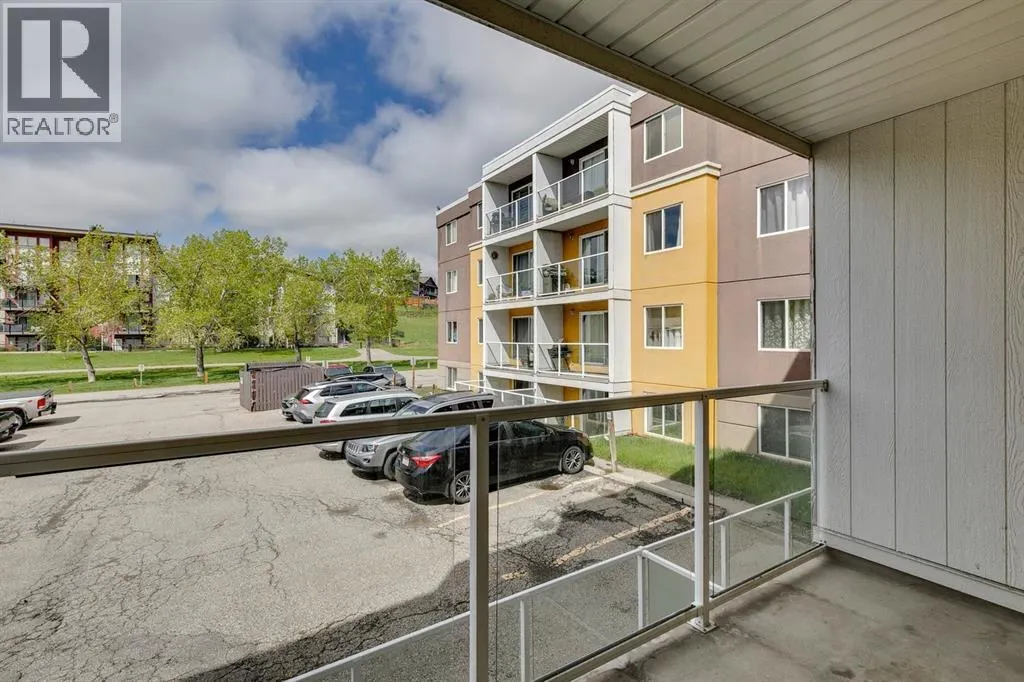 203, 4455A Greenview Drive NE