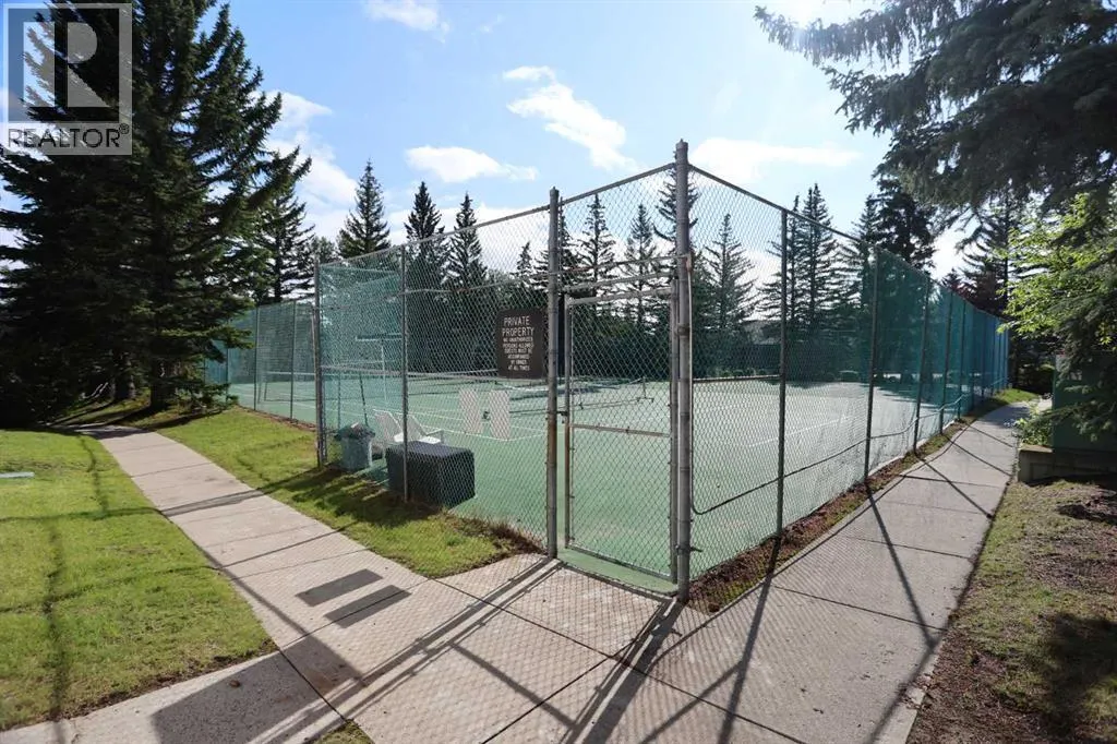 30, 1901 Varsity Estates Drive NW