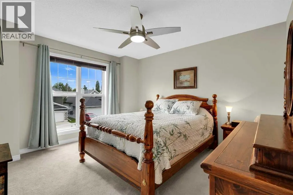 169 Crystal Shores Grove