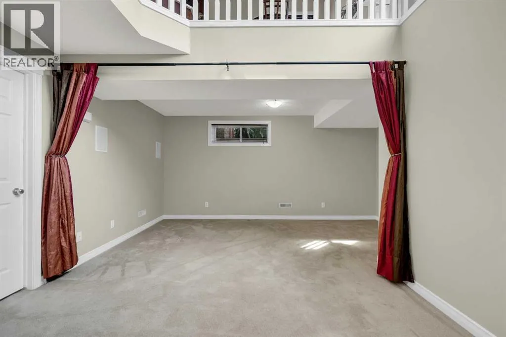 169 Crystal Shores Grove