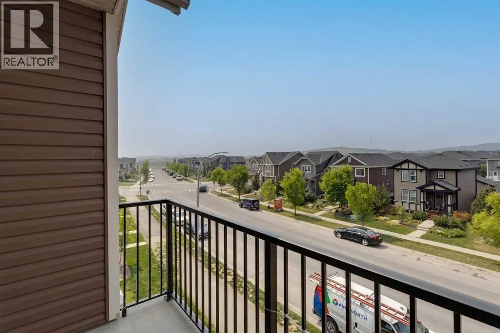 1009, 250 Fireside View