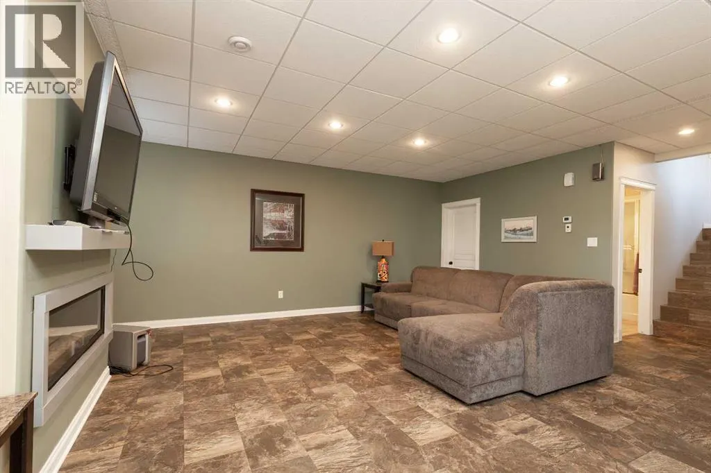 136 Fairway Drive