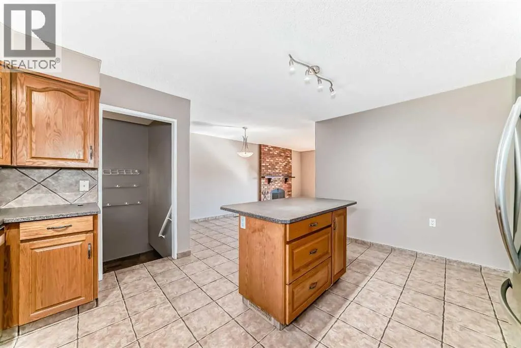 131 Bracewood Road SW