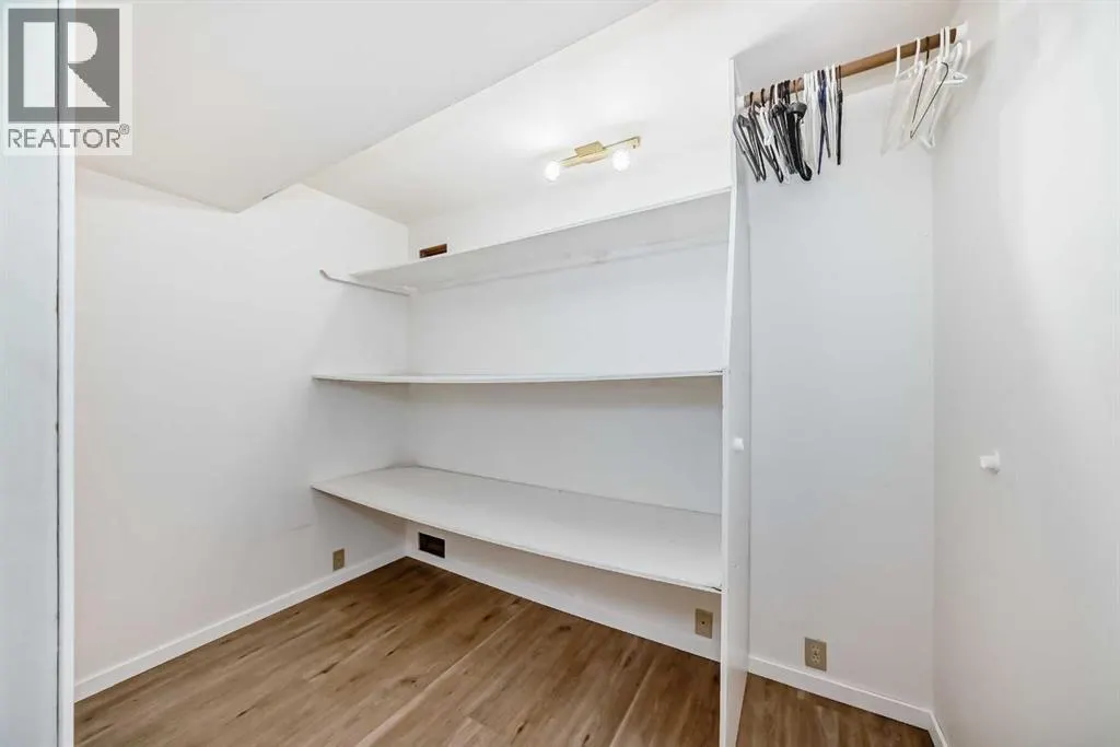 131 Bracewood Road SW