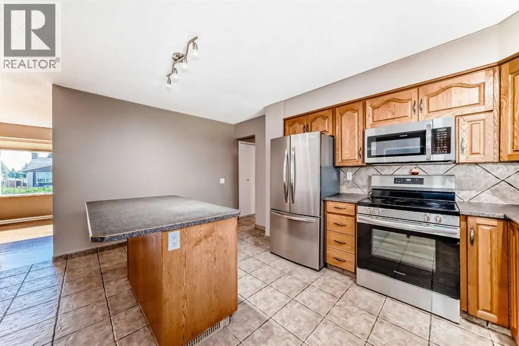 131 Bracewood Road SW
