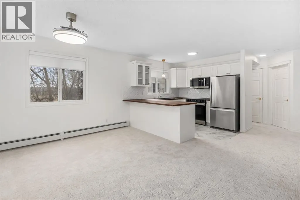 2205, 7451 Springbank Boulevard SW
