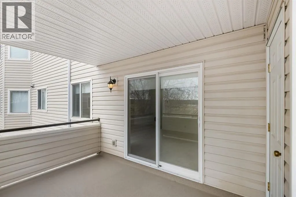 2205, 7451 Springbank Boulevard SW