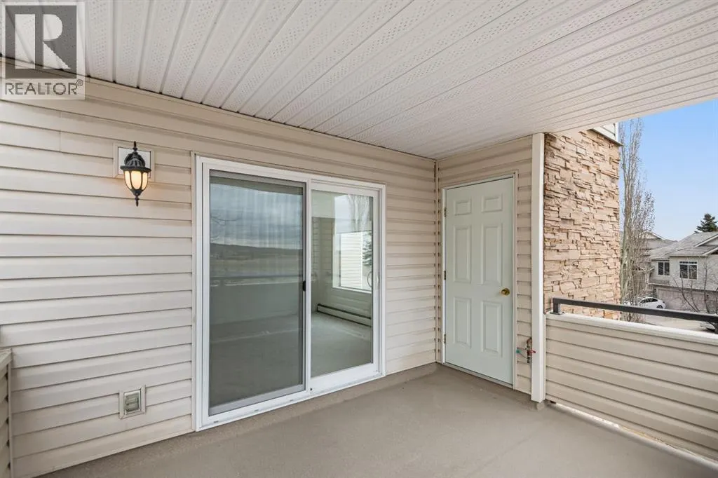 2205, 7451 Springbank Boulevard SW