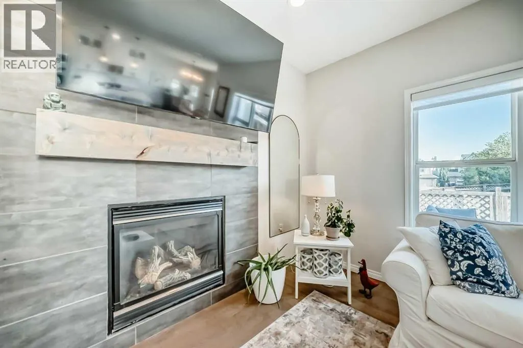 128 LAVENDER Way