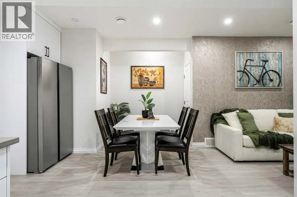 100 Magnolia Crescent SE