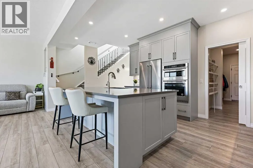 100 Magnolia Crescent SE