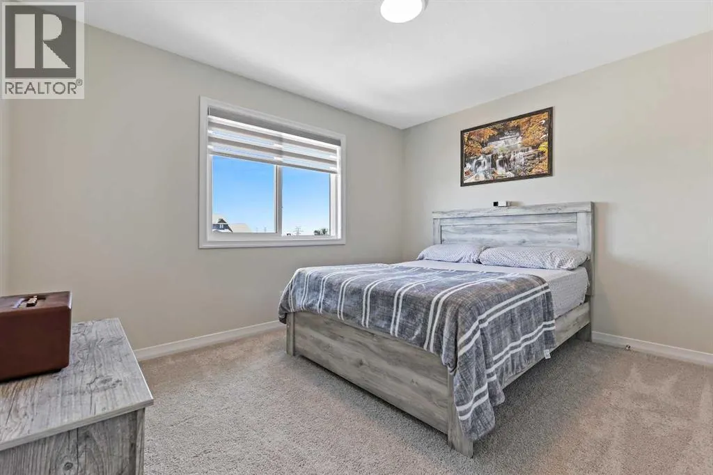 100 Magnolia Crescent SE