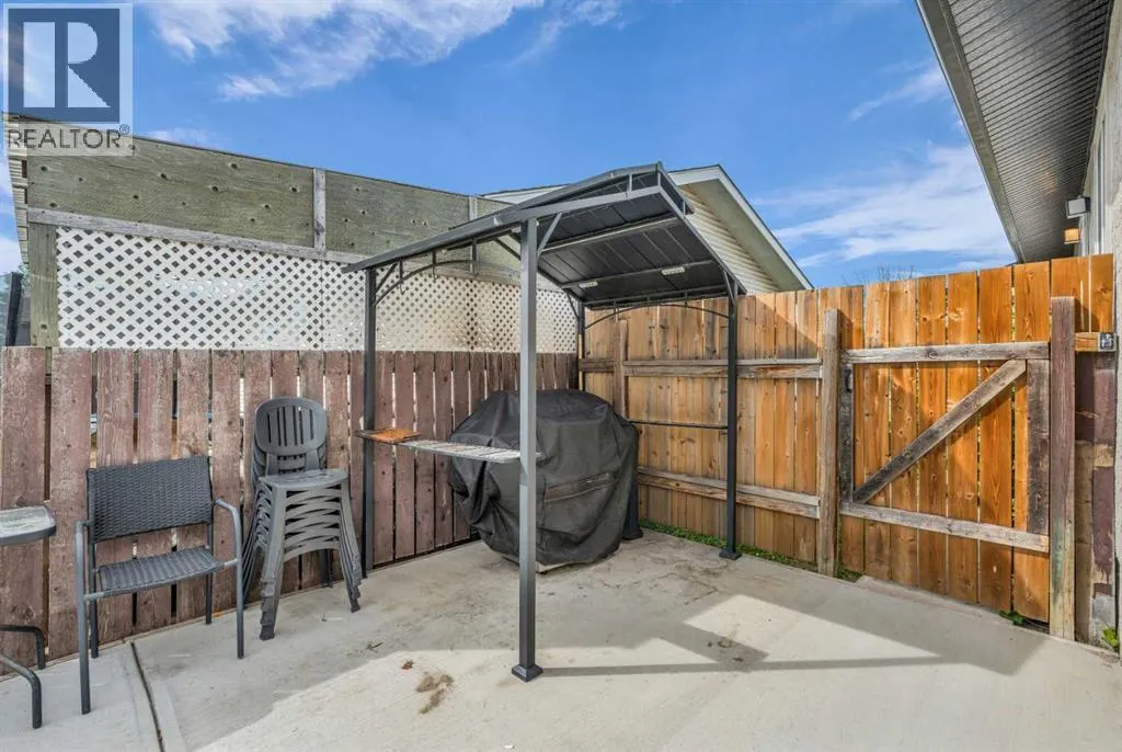 1411 Maitland Drive NE