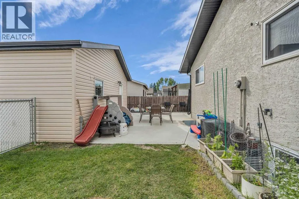 1411 Maitland Drive NE