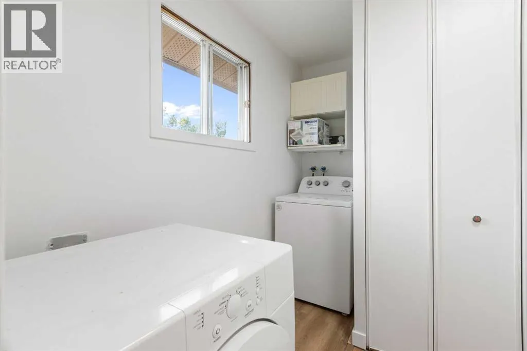 1005, 2520 Palliser Drive SW