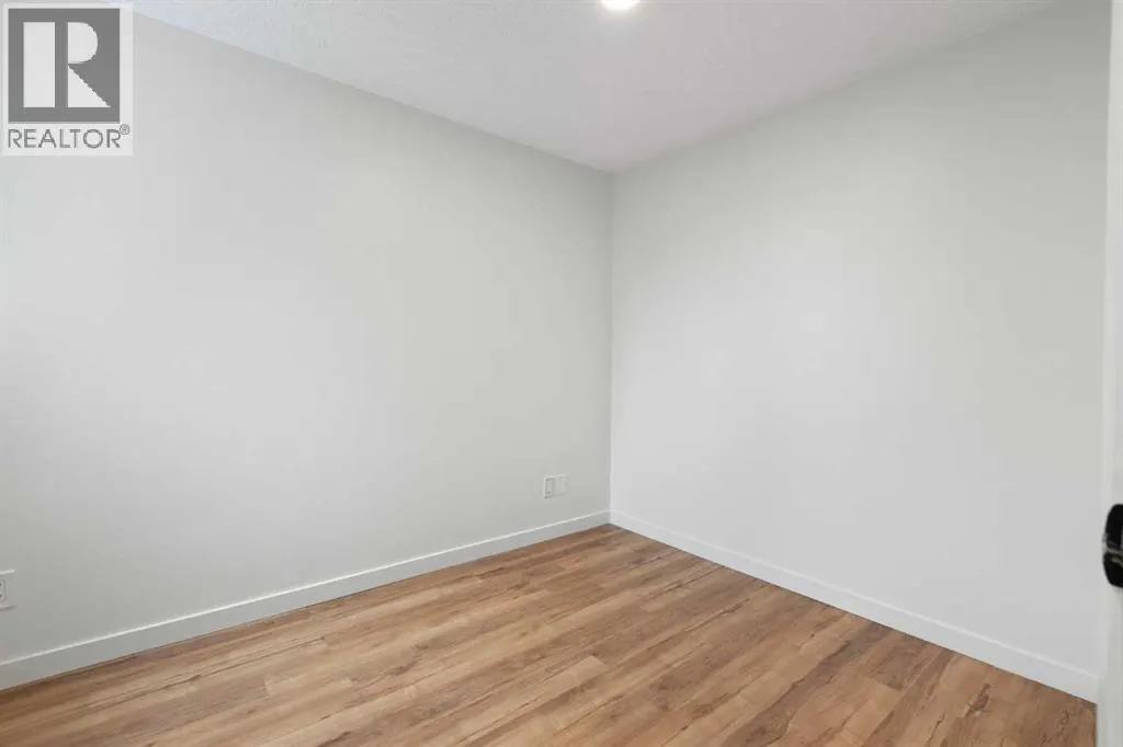 1005, 2520 Palliser Drive SW