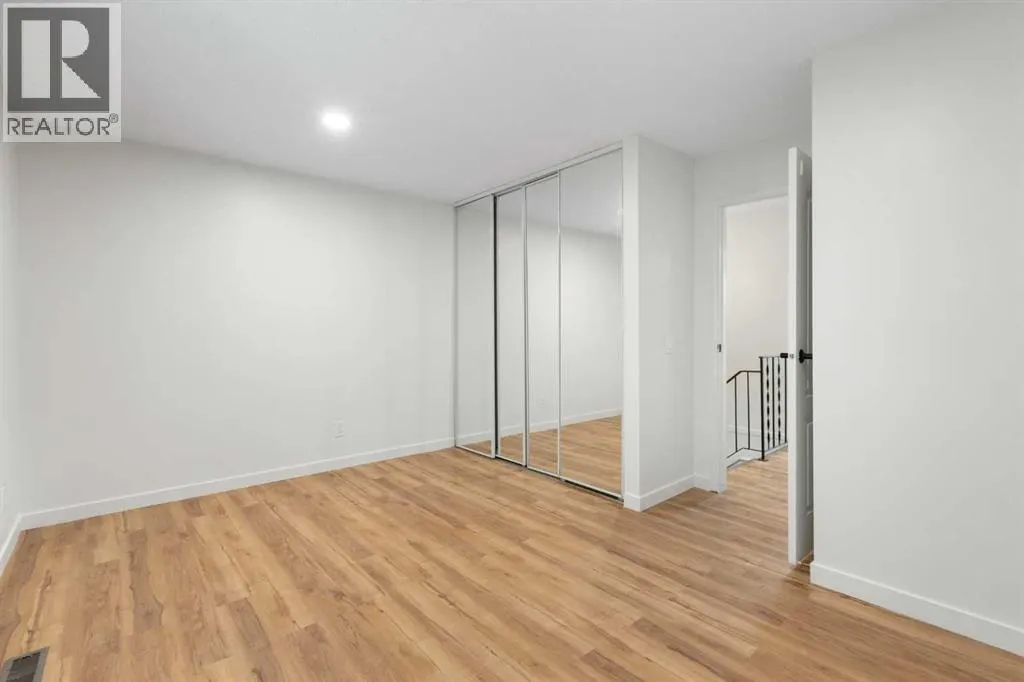 1005, 2520 Palliser Drive SW