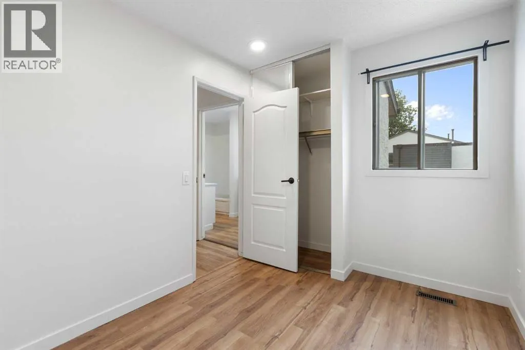 1005, 2520 Palliser Drive SW