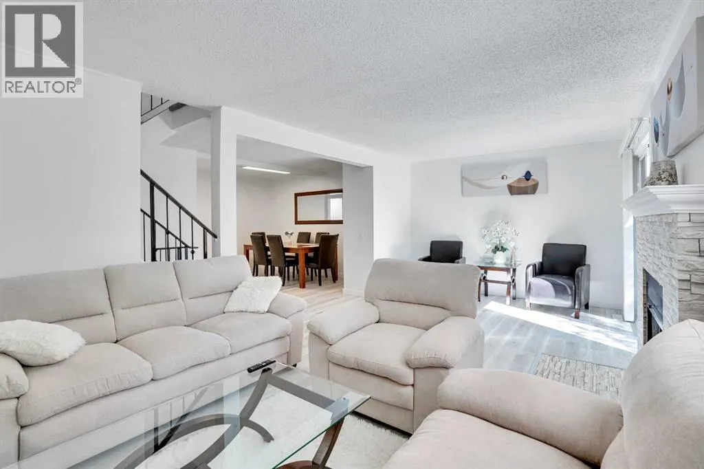 95, 200 Shawnessy Drive SW